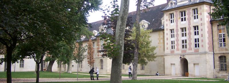 Maison des Parents Saint-Jean Hôpital Saint-Louis