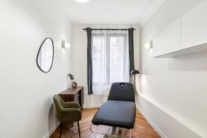 Pole Santé Via Sana PARIS Saint-Pétersbourg -75008