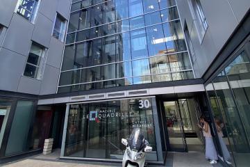 Espace de medworking dentaire Instacare LYON 8