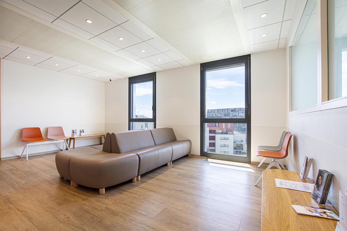 Espace de medworking dentaire Instacare LYON 8